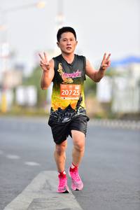 BIB: 20725
                            <button type="button" onclick="openModal(10692346)" class="btn btn-primary btn-sm float-right btn-popup" data-toggle="modal" data-target=".modal-high-quality">
                        <i class="fas fa-shopping-cart"></i> Add to Cart
                    </button>
                                            <button type="button" onclick="isThisMe(10692346, true)" class="btn btn-success btn-sm float-right btn-popup btn-isme hidden" data-toggle="tooltip" data-placement="bottom" title="นี่คือรูปของคุณใช่ไหม คลิกที่นี่เพื่อเอาเข้าอัลบั้ม">
                        <i class="fas fa-plus"></i> Add to album
                    </button>
                    <button type="button" onclick="isThisMe(10692346, false)" class="btn btn-warning btn-sm float-right btn-popup btn-isnotme hidden">
                        <i class="fas fa-ban"></i> Remove from album
                    </button>