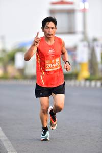 BIB: 20440
                            <button type="button" onclick="openModal(10691809)" class="btn btn-primary btn-sm float-right btn-popup" data-toggle="modal" data-target=".modal-high-quality">
                        <i class="fas fa-shopping-cart"></i> Add to Cart
                    </button>
                                            <button type="button" onclick="isThisMe(10691809, true)" class="btn btn-success btn-sm float-right btn-popup btn-isme hidden" data-toggle="tooltip" data-placement="bottom" title="นี่คือรูปของคุณใช่ไหม คลิกที่นี่เพื่อเอาเข้าอัลบั้ม">
                        <i class="fas fa-plus"></i> Add to album
                    </button>
                    <button type="button" onclick="isThisMe(10691809, false)" class="btn btn-warning btn-sm float-right btn-popup btn-isnotme hidden">
                        <i class="fas fa-ban"></i> Remove from album
                    </button>