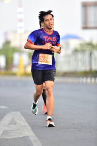 BIB: 20148
                            <button type="button" onclick="openModal(10692108)" class="btn btn-primary btn-sm float-right btn-popup" data-toggle="modal" data-target=".modal-high-quality">
                        <i class="fas fa-shopping-cart"></i> Add to Cart
                    </button>
                                            <button type="button" onclick="isThisMe(10692108, true)" class="btn btn-success btn-sm float-right btn-popup btn-isme hidden" data-toggle="tooltip" data-placement="bottom" title="นี่คือรูปของคุณใช่ไหม คลิกที่นี่เพื่อเอาเข้าอัลบั้ม">
                        <i class="fas fa-plus"></i> Add to album
                    </button>
                    <button type="button" onclick="isThisMe(10692108, false)" class="btn btn-warning btn-sm float-right btn-popup btn-isnotme hidden">
                        <i class="fas fa-ban"></i> Remove from album
                    </button>