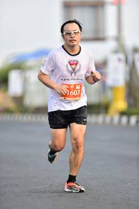 BIB: 1607, 21607
                            <button type="button" onclick="openModal(10692049)" class="btn btn-primary btn-sm float-right btn-popup" data-toggle="modal" data-target=".modal-high-quality">
                        <i class="fas fa-shopping-cart"></i> Add to Cart
                    </button>
                                            <button type="button" onclick="isThisMe(10692049, true)" class="btn btn-success btn-sm float-right btn-popup btn-isme hidden" data-toggle="tooltip" data-placement="bottom" title="นี่คือรูปของคุณใช่ไหม คลิกที่นี่เพื่อเอาเข้าอัลบั้ม">
                        <i class="fas fa-plus"></i> Add to album
                    </button>
                    <button type="button" onclick="isThisMe(10692049, false)" class="btn btn-warning btn-sm float-right btn-popup btn-isnotme hidden">
                        <i class="fas fa-ban"></i> Remove from album
                    </button>
