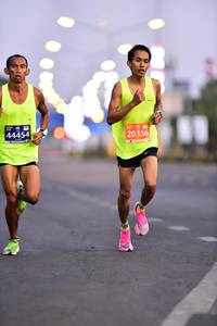 BIB: 44454, 20356
                            <button type="button" onclick="openModal(10690115)" class="btn btn-primary btn-sm float-right btn-popup" data-toggle="modal" data-target=".modal-high-quality">
                        <i class="fas fa-shopping-cart"></i> Add to Cart
                    </button>
                                            <button type="button" onclick="isThisMe(10690115, true)" class="btn btn-success btn-sm float-right btn-popup btn-isme hidden" data-toggle="tooltip" data-placement="bottom" title="นี่คือรูปของคุณใช่ไหม คลิกที่นี่เพื่อเอาเข้าอัลบั้ม">
                        <i class="fas fa-plus"></i> Add to album
                    </button>
                    <button type="button" onclick="isThisMe(10690115, false)" class="btn btn-warning btn-sm float-right btn-popup btn-isnotme hidden">
                        <i class="fas fa-ban"></i> Remove from album
                    </button>