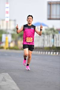 BIB: 21215
                            <button type="button" onclick="openModal(10690553)" class="btn btn-primary btn-sm float-right btn-popup" data-toggle="modal" data-target=".modal-high-quality">
                        <i class="fas fa-shopping-cart"></i> Add to Cart
                    </button>
                                            <button type="button" onclick="isThisMe(10690553, true)" class="btn btn-success btn-sm float-right btn-popup btn-isme hidden" data-toggle="tooltip" data-placement="bottom" title="นี่คือรูปของคุณใช่ไหม คลิกที่นี่เพื่อเอาเข้าอัลบั้ม">
                        <i class="fas fa-plus"></i> Add to album
                    </button>
                    <button type="button" onclick="isThisMe(10690553, false)" class="btn btn-warning btn-sm float-right btn-popup btn-isnotme hidden">
                        <i class="fas fa-ban"></i> Remove from album
                    </button>