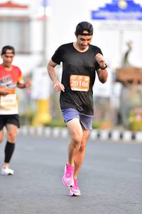 BIB: 20186
                            <button type="button" onclick="openModal(10692480)" class="btn btn-primary btn-sm float-right btn-popup" data-toggle="modal" data-target=".modal-high-quality">
                        <i class="fas fa-shopping-cart"></i> Add to Cart
                    </button>
                                            <button type="button" onclick="isThisMe(10692480, true)" class="btn btn-success btn-sm float-right btn-popup btn-isme hidden" data-toggle="tooltip" data-placement="bottom" title="นี่คือรูปของคุณใช่ไหม คลิกที่นี่เพื่อเอาเข้าอัลบั้ม">
                        <i class="fas fa-plus"></i> Add to album
                    </button>
                    <button type="button" onclick="isThisMe(10692480, false)" class="btn btn-warning btn-sm float-right btn-popup btn-isnotme hidden">
                        <i class="fas fa-ban"></i> Remove from album
                    </button>