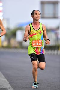 BIB: 20042
                            <button type="button" onclick="openModal(10690450)" class="btn btn-primary btn-sm float-right btn-popup" data-toggle="modal" data-target=".modal-high-quality">
                        <i class="fas fa-shopping-cart"></i> Add to Cart
                    </button>
                                            <button type="button" onclick="isThisMe(10690450, true)" class="btn btn-success btn-sm float-right btn-popup btn-isme hidden" data-toggle="tooltip" data-placement="bottom" title="นี่คือรูปของคุณใช่ไหม คลิกที่นี่เพื่อเอาเข้าอัลบั้ม">
                        <i class="fas fa-plus"></i> Add to album
                    </button>
                    <button type="button" onclick="isThisMe(10690450, false)" class="btn btn-warning btn-sm float-right btn-popup btn-isnotme hidden">
                        <i class="fas fa-ban"></i> Remove from album
                    </button>