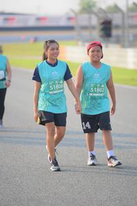 BIB: 51808, 51802
                            <button type="button" onclick="openModal(10453143)" class="btn btn-primary btn-sm float-right btn-popup" data-toggle="modal" data-target=".modal-high-quality">
                        <i class="fas fa-shopping-cart"></i> Add to Cart
                    </button>
                                            <button type="button" onclick="isThisMe(10453143, true)" class="btn btn-success btn-sm float-right btn-popup btn-isme hidden" data-toggle="tooltip" data-placement="bottom" title="นี่คือรูปของคุณใช่ไหม คลิกที่นี่เพื่อเอาเข้าอัลบั้ม">
                        <i class="fas fa-plus"></i> Add to album
                    </button>
                    <button type="button" onclick="isThisMe(10453143, false)" class="btn btn-warning btn-sm float-right btn-popup btn-isnotme hidden">
                        <i class="fas fa-ban"></i> Remove from album
                    </button>