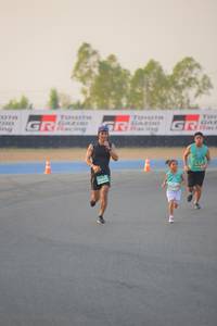 BIB: 0430
                            <button type="button" onclick="openModal(10459806)" class="btn btn-primary btn-sm float-right btn-popup" data-toggle="modal" data-target=".modal-high-quality">
                        <i class="fas fa-shopping-cart"></i> Add to Cart
                    </button>
                                            <button type="button" onclick="isThisMe(10459806, true)" class="btn btn-success btn-sm float-right btn-popup btn-isme hidden" data-toggle="tooltip" data-placement="bottom" title="นี่คือรูปของคุณใช่ไหม คลิกที่นี่เพื่อเอาเข้าอัลบั้ม">
                        <i class="fas fa-plus"></i> Add to album
                    </button>
                    <button type="button" onclick="isThisMe(10459806, false)" class="btn btn-warning btn-sm float-right btn-popup btn-isnotme hidden">
                        <i class="fas fa-ban"></i> Remove from album
                    </button>