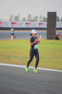 BIB: 506
                            <button type="button" onclick="openModal(10460162)" class="btn btn-primary btn-sm float-right btn-popup" data-toggle="modal" data-target=".modal-high-quality">
                        <i class="fas fa-shopping-cart"></i> Add to Cart
                    </button>
                                            <button type="button" onclick="isThisMe(10460162, true)" class="btn btn-success btn-sm float-right btn-popup btn-isme hidden" data-toggle="tooltip" data-placement="bottom" title="นี่คือรูปของคุณใช่ไหม คลิกที่นี่เพื่อเอาเข้าอัลบั้ม">
                        <i class="fas fa-plus"></i> Add to album
                    </button>
                    <button type="button" onclick="isThisMe(10460162, false)" class="btn btn-warning btn-sm float-right btn-popup btn-isnotme hidden">
                        <i class="fas fa-ban"></i> Remove from album
                    </button>