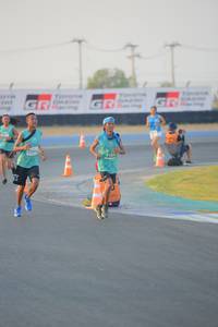 BIB: 3200
                            <button type="button" onclick="openModal(10458773)" class="btn btn-primary btn-sm float-right btn-popup" data-toggle="modal" data-target=".modal-high-quality">
                        <i class="fas fa-shopping-cart"></i> Add to Cart
                    </button>
                                            <button type="button" onclick="isThisMe(10458773, true)" class="btn btn-success btn-sm float-right btn-popup btn-isme hidden" data-toggle="tooltip" data-placement="bottom" title="นี่คือรูปของคุณใช่ไหม คลิกที่นี่เพื่อเอาเข้าอัลบั้ม">
                        <i class="fas fa-plus"></i> Add to album
                    </button>
                    <button type="button" onclick="isThisMe(10458773, false)" class="btn btn-warning btn-sm float-right btn-popup btn-isnotme hidden">
                        <i class="fas fa-ban"></i> Remove from album
                    </button>