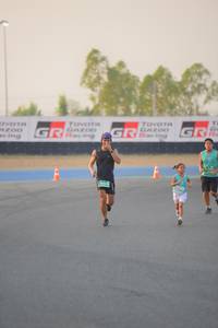 BIB: 304
                            <button type="button" onclick="openModal(10459804)" class="btn btn-primary btn-sm float-right btn-popup" data-toggle="modal" data-target=".modal-high-quality">
                        <i class="fas fa-shopping-cart"></i> Add to Cart
                    </button>
                                            <button type="button" onclick="isThisMe(10459804, true)" class="btn btn-success btn-sm float-right btn-popup btn-isme hidden" data-toggle="tooltip" data-placement="bottom" title="นี่คือรูปของคุณใช่ไหม คลิกที่นี่เพื่อเอาเข้าอัลบั้ม">
                        <i class="fas fa-plus"></i> Add to album
                    </button>
                    <button type="button" onclick="isThisMe(10459804, false)" class="btn btn-warning btn-sm float-right btn-popup btn-isnotme hidden">
                        <i class="fas fa-ban"></i> Remove from album
                    </button>