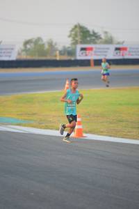 BIB: 5000
                            <button type="button" onclick="openModal(10459552)" class="btn btn-primary btn-sm float-right btn-popup" data-toggle="modal" data-target=".modal-high-quality">
                        <i class="fas fa-shopping-cart"></i> Add to Cart
                    </button>
                                            <button type="button" onclick="isThisMe(10459552, true)" class="btn btn-success btn-sm float-right btn-popup btn-isme hidden" data-toggle="tooltip" data-placement="bottom" title="นี่คือรูปของคุณใช่ไหม คลิกที่นี่เพื่อเอาเข้าอัลบั้ม">
                        <i class="fas fa-plus"></i> Add to album
                    </button>
                    <button type="button" onclick="isThisMe(10459552, false)" class="btn btn-warning btn-sm float-right btn-popup btn-isnotme hidden">
                        <i class="fas fa-ban"></i> Remove from album
                    </button>