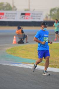 BIB: 5048
                            <button type="button" onclick="openModal(10465172)" class="btn btn-primary btn-sm float-right btn-popup" data-toggle="modal" data-target=".modal-high-quality">
                        <i class="fas fa-shopping-cart"></i> Add to Cart
                    </button>
                                            <button type="button" onclick="isThisMe(10465172, true)" class="btn btn-success btn-sm float-right btn-popup btn-isme hidden" data-toggle="tooltip" data-placement="bottom" title="นี่คือรูปของคุณใช่ไหม คลิกที่นี่เพื่อเอาเข้าอัลบั้ม">
                        <i class="fas fa-plus"></i> Add to album
                    </button>
                    <button type="button" onclick="isThisMe(10465172, false)" class="btn btn-warning btn-sm float-right btn-popup btn-isnotme hidden">
                        <i class="fas fa-ban"></i> Remove from album
                    </button>