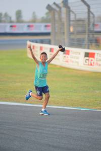 BIB: 5153, 
                            <button type="button" onclick="openModal(10458376)" class="btn btn-primary btn-sm float-right btn-popup" data-toggle="modal" data-target=".modal-high-quality">
                        <i class="fas fa-shopping-cart"></i> Add to Cart
                    </button>
                                            <button type="button" onclick="isThisMe(10458376, true)" class="btn btn-success btn-sm float-right btn-popup btn-isme hidden" data-toggle="tooltip" data-placement="bottom" title="นี่คือรูปของคุณใช่ไหม คลิกที่นี่เพื่อเอาเข้าอัลบั้ม">
                        <i class="fas fa-plus"></i> Add to album
                    </button>
                    <button type="button" onclick="isThisMe(10458376, false)" class="btn btn-warning btn-sm float-right btn-popup btn-isnotme hidden">
                        <i class="fas fa-ban"></i> Remove from album
                    </button>