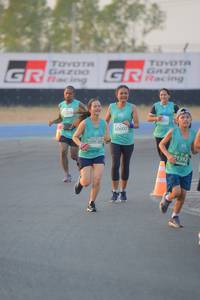 BIB: 50602, 01592
                            <button type="button" onclick="openModal(10464200)" class="btn btn-primary btn-sm float-right btn-popup" data-toggle="modal" data-target=".modal-high-quality">
                        <i class="fas fa-shopping-cart"></i> Add to Cart
                    </button>
                                            <button type="button" onclick="isThisMe(10464200, true)" class="btn btn-success btn-sm float-right btn-popup btn-isme hidden" data-toggle="tooltip" data-placement="bottom" title="นี่คือรูปของคุณใช่ไหม คลิกที่นี่เพื่อเอาเข้าอัลบั้ม">
                        <i class="fas fa-plus"></i> Add to album
                    </button>
                    <button type="button" onclick="isThisMe(10464200, false)" class="btn btn-warning btn-sm float-right btn-popup btn-isnotme hidden">
                        <i class="fas fa-ban"></i> Remove from album
                    </button>