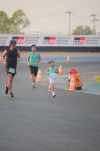 BIB: 50436, 52246
                            <button type="button" onclick="openModal(10459824)" class="btn btn-primary btn-sm float-right btn-popup" data-toggle="modal" data-target=".modal-high-quality">
                        <i class="fas fa-shopping-cart"></i> Add to Cart
                    </button>
                                            <button type="button" onclick="isThisMe(10459824, true)" class="btn btn-success btn-sm float-right btn-popup btn-isme hidden" data-toggle="tooltip" data-placement="bottom" title="นี่คือรูปของคุณใช่ไหม คลิกที่นี่เพื่อเอาเข้าอัลบั้ม">
                        <i class="fas fa-plus"></i> Add to album
                    </button>
                    <button type="button" onclick="isThisMe(10459824, false)" class="btn btn-warning btn-sm float-right btn-popup btn-isnotme hidden">
                        <i class="fas fa-ban"></i> Remove from album
                    </button>