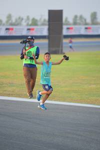 BIB: 5155
                            <button type="button" onclick="openModal(10458356)" class="btn btn-primary btn-sm float-right btn-popup" data-toggle="modal" data-target=".modal-high-quality">
                        <i class="fas fa-shopping-cart"></i> Add to Cart
                    </button>
                                            <button type="button" onclick="isThisMe(10458356, true)" class="btn btn-success btn-sm float-right btn-popup btn-isme hidden" data-toggle="tooltip" data-placement="bottom" title="นี่คือรูปของคุณใช่ไหม คลิกที่นี่เพื่อเอาเข้าอัลบั้ม">
                        <i class="fas fa-plus"></i> Add to album
                    </button>
                    <button type="button" onclick="isThisMe(10458356, false)" class="btn btn-warning btn-sm float-right btn-popup btn-isnotme hidden">
                        <i class="fas fa-ban"></i> Remove from album
                    </button>