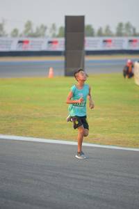 BIB: 1338
                            <button type="button" onclick="openModal(10459291)" class="btn btn-primary btn-sm float-right btn-popup" data-toggle="modal" data-target=".modal-high-quality">
                        <i class="fas fa-shopping-cart"></i> Add to Cart
                    </button>
                                            <button type="button" onclick="isThisMe(10459291, true)" class="btn btn-success btn-sm float-right btn-popup btn-isme hidden" data-toggle="tooltip" data-placement="bottom" title="นี่คือรูปของคุณใช่ไหม คลิกที่นี่เพื่อเอาเข้าอัลบั้ม">
                        <i class="fas fa-plus"></i> Add to album
                    </button>
                    <button type="button" onclick="isThisMe(10459291, false)" class="btn btn-warning btn-sm float-right btn-popup btn-isnotme hidden">
                        <i class="fas fa-ban"></i> Remove from album
                    </button>