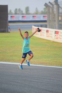 BIB: 515, 
                            <button type="button" onclick="openModal(10458361)" class="btn btn-primary btn-sm float-right btn-popup" data-toggle="modal" data-target=".modal-high-quality">
                        <i class="fas fa-shopping-cart"></i> Add to Cart
                    </button>
                                            <button type="button" onclick="isThisMe(10458361, true)" class="btn btn-success btn-sm float-right btn-popup btn-isme hidden" data-toggle="tooltip" data-placement="bottom" title="นี่คือรูปของคุณใช่ไหม คลิกที่นี่เพื่อเอาเข้าอัลบั้ม">
                        <i class="fas fa-plus"></i> Add to album
                    </button>
                    <button type="button" onclick="isThisMe(10458361, false)" class="btn btn-warning btn-sm float-right btn-popup btn-isnotme hidden">
                        <i class="fas fa-ban"></i> Remove from album
                    </button>