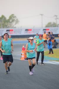 BIB: 5180, 0366
                            <button type="button" onclick="openModal(10463077)" class="btn btn-primary btn-sm float-right btn-popup" data-toggle="modal" data-target=".modal-high-quality">
                        <i class="fas fa-shopping-cart"></i> Add to Cart
                    </button>
                                            <button type="button" onclick="isThisMe(10463077, true)" class="btn btn-success btn-sm float-right btn-popup btn-isme hidden" data-toggle="tooltip" data-placement="bottom" title="นี่คือรูปของคุณใช่ไหม คลิกที่นี่เพื่อเอาเข้าอัลบั้ม">
                        <i class="fas fa-plus"></i> Add to album
                    </button>
                    <button type="button" onclick="isThisMe(10463077, false)" class="btn btn-warning btn-sm float-right btn-popup btn-isnotme hidden">
                        <i class="fas fa-ban"></i> Remove from album
                    </button>