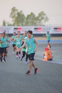 BIB: 1861
                            <button type="button" onclick="openModal(10463809)" class="btn btn-primary btn-sm float-right btn-popup" data-toggle="modal" data-target=".modal-high-quality">
                        <i class="fas fa-shopping-cart"></i> Add to Cart
                    </button>
                                            <button type="button" onclick="isThisMe(10463809, true)" class="btn btn-success btn-sm float-right btn-popup btn-isme hidden" data-toggle="tooltip" data-placement="bottom" title="นี่คือรูปของคุณใช่ไหม คลิกที่นี่เพื่อเอาเข้าอัลบั้ม">
                        <i class="fas fa-plus"></i> Add to album
                    </button>
                    <button type="button" onclick="isThisMe(10463809, false)" class="btn btn-warning btn-sm float-right btn-popup btn-isnotme hidden">
                        <i class="fas fa-ban"></i> Remove from album
                    </button>