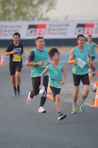 BIB: 5001
                            <button type="button" onclick="openModal(10459546)" class="btn btn-primary btn-sm float-right btn-popup" data-toggle="modal" data-target=".modal-high-quality">
                        <i class="fas fa-shopping-cart"></i> Add to Cart
                    </button>
                                            <button type="button" onclick="isThisMe(10459546, true)" class="btn btn-success btn-sm float-right btn-popup btn-isme hidden" data-toggle="tooltip" data-placement="bottom" title="นี่คือรูปของคุณใช่ไหม คลิกที่นี่เพื่อเอาเข้าอัลบั้ม">
                        <i class="fas fa-plus"></i> Add to album
                    </button>
                    <button type="button" onclick="isThisMe(10459546, false)" class="btn btn-warning btn-sm float-right btn-popup btn-isnotme hidden">
                        <i class="fas fa-ban"></i> Remove from album
                    </button>