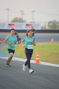 BIB: 0201, 50919
                            <button type="button" onclick="openModal(10465762)" class="btn btn-primary btn-sm float-right btn-popup" data-toggle="modal" data-target=".modal-high-quality">
                        <i class="fas fa-shopping-cart"></i> Add to Cart
                    </button>
                                            <button type="button" onclick="isThisMe(10465762, true)" class="btn btn-success btn-sm float-right btn-popup btn-isme hidden" data-toggle="tooltip" data-placement="bottom" title="นี่คือรูปของคุณใช่ไหม คลิกที่นี่เพื่อเอาเข้าอัลบั้ม">
                        <i class="fas fa-plus"></i> Add to album
                    </button>
                    <button type="button" onclick="isThisMe(10465762, false)" class="btn btn-warning btn-sm float-right btn-popup btn-isnotme hidden">
                        <i class="fas fa-ban"></i> Remove from album
                    </button>