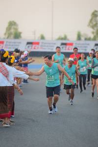 BIB: 50229
                            <button type="button" onclick="openModal(10464878)" class="btn btn-primary btn-sm float-right btn-popup" data-toggle="modal" data-target=".modal-high-quality">
                        <i class="fas fa-shopping-cart"></i> Add to Cart
                    </button>
                                            <button type="button" onclick="isThisMe(10464878, true)" class="btn btn-success btn-sm float-right btn-popup btn-isme hidden" data-toggle="tooltip" data-placement="bottom" title="นี่คือรูปของคุณใช่ไหม คลิกที่นี่เพื่อเอาเข้าอัลบั้ม">
                        <i class="fas fa-plus"></i> Add to album
                    </button>
                    <button type="button" onclick="isThisMe(10464878, false)" class="btn btn-warning btn-sm float-right btn-popup btn-isnotme hidden">
                        <i class="fas fa-ban"></i> Remove from album
                    </button>