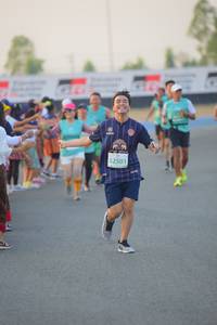 BIB: 2501
                            <button type="button" onclick="openModal(10462472)" class="btn btn-primary btn-sm float-right btn-popup" data-toggle="modal" data-target=".modal-high-quality">
                        <i class="fas fa-shopping-cart"></i> Add to Cart
                    </button>
                                            <button type="button" onclick="isThisMe(10462472, true)" class="btn btn-success btn-sm float-right btn-popup btn-isme hidden" data-toggle="tooltip" data-placement="bottom" title="นี่คือรูปของคุณใช่ไหม คลิกที่นี่เพื่อเอาเข้าอัลบั้ม">
                        <i class="fas fa-plus"></i> Add to album
                    </button>
                    <button type="button" onclick="isThisMe(10462472, false)" class="btn btn-warning btn-sm float-right btn-popup btn-isnotme hidden">
                        <i class="fas fa-ban"></i> Remove from album
                    </button>