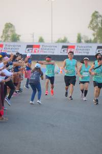 BIB: 51725, 52798
                            <button type="button" onclick="openModal(10463006)" class="btn btn-primary btn-sm float-right btn-popup" data-toggle="modal" data-target=".modal-high-quality">
                        <i class="fas fa-shopping-cart"></i> Add to Cart
                    </button>
                                            <button type="button" onclick="isThisMe(10463006, true)" class="btn btn-success btn-sm float-right btn-popup btn-isme hidden" data-toggle="tooltip" data-placement="bottom" title="นี่คือรูปของคุณใช่ไหม คลิกที่นี่เพื่อเอาเข้าอัลบั้ม">
                        <i class="fas fa-plus"></i> Add to album
                    </button>
                    <button type="button" onclick="isThisMe(10463006, false)" class="btn btn-warning btn-sm float-right btn-popup btn-isnotme hidden">
                        <i class="fas fa-ban"></i> Remove from album
                    </button>