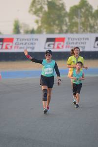 BIB: 0815, 506
                            <button type="button" onclick="openModal(10459839)" class="btn btn-primary btn-sm float-right btn-popup" data-toggle="modal" data-target=".modal-high-quality">
                        <i class="fas fa-shopping-cart"></i> Add to Cart
                    </button>
                                            <button type="button" onclick="isThisMe(10459839, true)" class="btn btn-success btn-sm float-right btn-popup btn-isme hidden" data-toggle="tooltip" data-placement="bottom" title="นี่คือรูปของคุณใช่ไหม คลิกที่นี่เพื่อเอาเข้าอัลบั้ม">
                        <i class="fas fa-plus"></i> Add to album
                    </button>
                    <button type="button" onclick="isThisMe(10459839, false)" class="btn btn-warning btn-sm float-right btn-popup btn-isnotme hidden">
                        <i class="fas fa-ban"></i> Remove from album
                    </button>