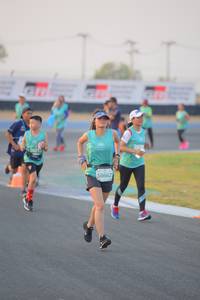 BIB: 500, 0662
                            <button type="button" onclick="openModal(10462822)" class="btn btn-primary btn-sm float-right btn-popup" data-toggle="modal" data-target=".modal-high-quality">
                        <i class="fas fa-shopping-cart"></i> Add to Cart
                    </button>
                                            <button type="button" onclick="isThisMe(10462822, true)" class="btn btn-success btn-sm float-right btn-popup btn-isme hidden" data-toggle="tooltip" data-placement="bottom" title="นี่คือรูปของคุณใช่ไหม คลิกที่นี่เพื่อเอาเข้าอัลบั้ม">
                        <i class="fas fa-plus"></i> Add to album
                    </button>
                    <button type="button" onclick="isThisMe(10462822, false)" class="btn btn-warning btn-sm float-right btn-popup btn-isnotme hidden">
                        <i class="fas fa-ban"></i> Remove from album
                    </button>