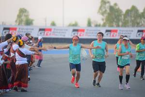 BIB: 1870, 30366, 52798, 51725
                            <button type="button" onclick="openModal(10463028)" class="btn btn-primary btn-sm float-right btn-popup" data-toggle="modal" data-target=".modal-high-quality">
                        <i class="fas fa-shopping-cart"></i> Add to Cart
                    </button>
                                            <button type="button" onclick="isThisMe(10463028, true)" class="btn btn-success btn-sm float-right btn-popup btn-isme hidden" data-toggle="tooltip" data-placement="bottom" title="นี่คือรูปของคุณใช่ไหม คลิกที่นี่เพื่อเอาเข้าอัลบั้ม">
                        <i class="fas fa-plus"></i> Add to album
                    </button>
                    <button type="button" onclick="isThisMe(10463028, false)" class="btn btn-warning btn-sm float-right btn-popup btn-isnotme hidden">
                        <i class="fas fa-ban"></i> Remove from album
                    </button>