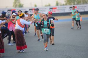 BIB: 0922
                            <button type="button" onclick="openModal(10461623)" class="btn btn-primary btn-sm float-right btn-popup" data-toggle="modal" data-target=".modal-high-quality">
                        <i class="fas fa-shopping-cart"></i> Add to Cart
                    </button>
                                            <button type="button" onclick="isThisMe(10461623, true)" class="btn btn-success btn-sm float-right btn-popup btn-isme hidden" data-toggle="tooltip" data-placement="bottom" title="นี่คือรูปของคุณใช่ไหม คลิกที่นี่เพื่อเอาเข้าอัลบั้ม">
                        <i class="fas fa-plus"></i> Add to album
                    </button>
                    <button type="button" onclick="isThisMe(10461623, false)" class="btn btn-warning btn-sm float-right btn-popup btn-isnotme hidden">
                        <i class="fas fa-ban"></i> Remove from album
                    </button>