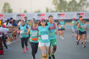 BIB: 83353, 53124
                            <button type="button" onclick="openModal(10462536)" class="btn btn-primary btn-sm float-right btn-popup" data-toggle="modal" data-target=".modal-high-quality">
                        <i class="fas fa-shopping-cart"></i> Add to Cart
                    </button>
                                            <button type="button" onclick="isThisMe(10462536, true)" class="btn btn-success btn-sm float-right btn-popup btn-isme hidden" data-toggle="tooltip" data-placement="bottom" title="นี่คือรูปของคุณใช่ไหม คลิกที่นี่เพื่อเอาเข้าอัลบั้ม">
                        <i class="fas fa-plus"></i> Add to album
                    </button>
                    <button type="button" onclick="isThisMe(10462536, false)" class="btn btn-warning btn-sm float-right btn-popup btn-isnotme hidden">
                        <i class="fas fa-ban"></i> Remove from album
                    </button>