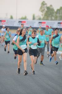 BIB: 740, 1880, 52304, 2225
                            <button type="button" onclick="openModal(10461962)" class="btn btn-primary btn-sm float-right btn-popup" data-toggle="modal" data-target=".modal-high-quality">
                        <i class="fas fa-shopping-cart"></i> Add to Cart
                    </button>
                                            <button type="button" onclick="isThisMe(10461962, true)" class="btn btn-success btn-sm float-right btn-popup btn-isme hidden" data-toggle="tooltip" data-placement="bottom" title="นี่คือรูปของคุณใช่ไหม คลิกที่นี่เพื่อเอาเข้าอัลบั้ม">
                        <i class="fas fa-plus"></i> Add to album
                    </button>
                    <button type="button" onclick="isThisMe(10461962, false)" class="btn btn-warning btn-sm float-right btn-popup btn-isnotme hidden">
                        <i class="fas fa-ban"></i> Remove from album
                    </button>