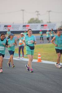 BIB: 5332, 50197, 0727, 2932
                            <button type="button" onclick="openModal(10460663)" class="btn btn-primary btn-sm float-right btn-popup" data-toggle="modal" data-target=".modal-high-quality">
                        <i class="fas fa-shopping-cart"></i> Add to Cart
                    </button>
                                            <button type="button" onclick="isThisMe(10460663, true)" class="btn btn-success btn-sm float-right btn-popup btn-isme hidden" data-toggle="tooltip" data-placement="bottom" title="นี่คือรูปของคุณใช่ไหม คลิกที่นี่เพื่อเอาเข้าอัลบั้ม">
                        <i class="fas fa-plus"></i> Add to album
                    </button>
                    <button type="button" onclick="isThisMe(10460663, false)" class="btn btn-warning btn-sm float-right btn-popup btn-isnotme hidden">
                        <i class="fas fa-ban"></i> Remove from album
                    </button>