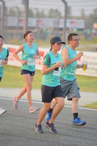 BIB: 518, 507
                            <button type="button" onclick="openModal(10462198)" class="btn btn-primary btn-sm float-right btn-popup" data-toggle="modal" data-target=".modal-high-quality">
                        <i class="fas fa-shopping-cart"></i> Add to Cart
                    </button>
                                            <button type="button" onclick="isThisMe(10462198, true)" class="btn btn-success btn-sm float-right btn-popup btn-isme hidden" data-toggle="tooltip" data-placement="bottom" title="นี่คือรูปของคุณใช่ไหม คลิกที่นี่เพื่อเอาเข้าอัลบั้ม">
                        <i class="fas fa-plus"></i> Add to album
                    </button>
                    <button type="button" onclick="isThisMe(10462198, false)" class="btn btn-warning btn-sm float-right btn-popup btn-isnotme hidden">
                        <i class="fas fa-ban"></i> Remove from album
                    </button>