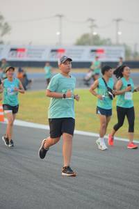 BIB: 
                            <button type="button" onclick="openModal(10464471)" class="btn btn-primary btn-sm float-right btn-popup" data-toggle="modal" data-target=".modal-high-quality">
                        <i class="fas fa-shopping-cart"></i> Add to Cart
                    </button>
                                            <button type="button" onclick="isThisMe(10464471, true)" class="btn btn-success btn-sm float-right btn-popup btn-isme hidden" data-toggle="tooltip" data-placement="bottom" title="นี่คือรูปของคุณใช่ไหม คลิกที่นี่เพื่อเอาเข้าอัลบั้ม">
                        <i class="fas fa-plus"></i> Add to album
                    </button>
                    <button type="button" onclick="isThisMe(10464471, false)" class="btn btn-warning btn-sm float-right btn-popup btn-isnotme hidden">
                        <i class="fas fa-ban"></i> Remove from album
                    </button>