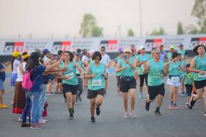 BIB: 5264, 51795, 52487
                            <button type="button" onclick="openModal(10464240)" class="btn btn-primary btn-sm float-right btn-popup" data-toggle="modal" data-target=".modal-high-quality">
                        <i class="fas fa-shopping-cart"></i> Add to Cart
                    </button>
                                            <button type="button" onclick="isThisMe(10464240, true)" class="btn btn-success btn-sm float-right btn-popup btn-isme hidden" data-toggle="tooltip" data-placement="bottom" title="นี่คือรูปของคุณใช่ไหม คลิกที่นี่เพื่อเอาเข้าอัลบั้ม">
                        <i class="fas fa-plus"></i> Add to album
                    </button>
                    <button type="button" onclick="isThisMe(10464240, false)" class="btn btn-warning btn-sm float-right btn-popup btn-isnotme hidden">
                        <i class="fas fa-ban"></i> Remove from album
                    </button>