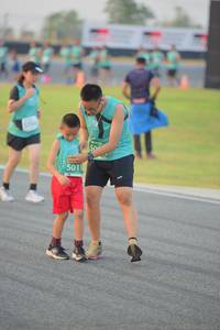 BIB: 525, 5011
                            <button type="button" onclick="openModal(10461955)" class="btn btn-primary btn-sm float-right btn-popup" data-toggle="modal" data-target=".modal-high-quality">
                        <i class="fas fa-shopping-cart"></i> Add to Cart
                    </button>
                                            <button type="button" onclick="isThisMe(10461955, true)" class="btn btn-success btn-sm float-right btn-popup btn-isme hidden" data-toggle="tooltip" data-placement="bottom" title="นี่คือรูปของคุณใช่ไหม คลิกที่นี่เพื่อเอาเข้าอัลบั้ม">
                        <i class="fas fa-plus"></i> Add to album
                    </button>
                    <button type="button" onclick="isThisMe(10461955, false)" class="btn btn-warning btn-sm float-right btn-popup btn-isnotme hidden">
                        <i class="fas fa-ban"></i> Remove from album
                    </button>