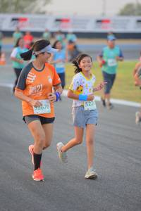 BIB: 2670, 522
                            <button type="button" onclick="openModal(10463236)" class="btn btn-primary btn-sm float-right btn-popup" data-toggle="modal" data-target=".modal-high-quality">
                        <i class="fas fa-shopping-cart"></i> Add to Cart
                    </button>
                                            <button type="button" onclick="isThisMe(10463236, true)" class="btn btn-success btn-sm float-right btn-popup btn-isme hidden" data-toggle="tooltip" data-placement="bottom" title="นี่คือรูปของคุณใช่ไหม คลิกที่นี่เพื่อเอาเข้าอัลบั้ม">
                        <i class="fas fa-plus"></i> Add to album
                    </button>
                    <button type="button" onclick="isThisMe(10463236, false)" class="btn btn-warning btn-sm float-right btn-popup btn-isnotme hidden">
                        <i class="fas fa-ban"></i> Remove from album
                    </button>