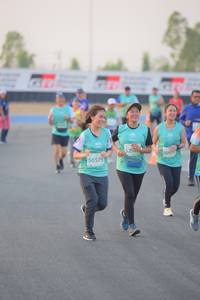 BIB: 097, 50575
                            <button type="button" onclick="openModal(10462218)" class="btn btn-primary btn-sm float-right btn-popup" data-toggle="modal" data-target=".modal-high-quality">
                        <i class="fas fa-shopping-cart"></i> Add to Cart
                    </button>
                                            <button type="button" onclick="isThisMe(10462218, true)" class="btn btn-success btn-sm float-right btn-popup btn-isme hidden" data-toggle="tooltip" data-placement="bottom" title="นี่คือรูปของคุณใช่ไหม คลิกที่นี่เพื่อเอาเข้าอัลบั้ม">
                        <i class="fas fa-plus"></i> Add to album
                    </button>
                    <button type="button" onclick="isThisMe(10462218, false)" class="btn btn-warning btn-sm float-right btn-popup btn-isnotme hidden">
                        <i class="fas fa-ban"></i> Remove from album
                    </button>