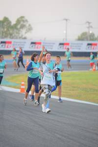 BIB: 5245, 0690
                            <button type="button" onclick="openModal(10462764)" class="btn btn-primary btn-sm float-right btn-popup" data-toggle="modal" data-target=".modal-high-quality">
                        <i class="fas fa-shopping-cart"></i> Add to Cart
                    </button>
                                            <button type="button" onclick="isThisMe(10462764, true)" class="btn btn-success btn-sm float-right btn-popup btn-isme hidden" data-toggle="tooltip" data-placement="bottom" title="นี่คือรูปของคุณใช่ไหม คลิกที่นี่เพื่อเอาเข้าอัลบั้ม">
                        <i class="fas fa-plus"></i> Add to album
                    </button>
                    <button type="button" onclick="isThisMe(10462764, false)" class="btn btn-warning btn-sm float-right btn-popup btn-isnotme hidden">
                        <i class="fas fa-ban"></i> Remove from album
                    </button>