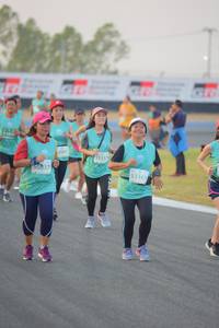 BIB: 180, 2997, 51157, 037, 53165
                            <button type="button" onclick="openModal(10463946)" class="btn btn-primary btn-sm float-right btn-popup" data-toggle="modal" data-target=".modal-high-quality">
                        <i class="fas fa-shopping-cart"></i> Add to Cart
                    </button>
                                            <button type="button" onclick="isThisMe(10463946, true)" class="btn btn-success btn-sm float-right btn-popup btn-isme hidden" data-toggle="tooltip" data-placement="bottom" title="นี่คือรูปของคุณใช่ไหม คลิกที่นี่เพื่อเอาเข้าอัลบั้ม">
                        <i class="fas fa-plus"></i> Add to album
                    </button>
                    <button type="button" onclick="isThisMe(10463946, false)" class="btn btn-warning btn-sm float-right btn-popup btn-isnotme hidden">
                        <i class="fas fa-ban"></i> Remove from album
                    </button>