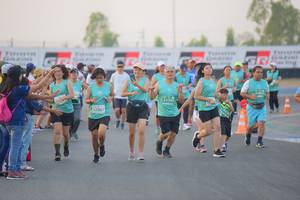 BIB: 1952, 3000, 51795, 152487
                            <button type="button" onclick="openModal(10464218)" class="btn btn-primary btn-sm float-right btn-popup" data-toggle="modal" data-target=".modal-high-quality">
                        <i class="fas fa-shopping-cart"></i> Add to Cart
                    </button>
                                            <button type="button" onclick="isThisMe(10464218, true)" class="btn btn-success btn-sm float-right btn-popup btn-isme hidden" data-toggle="tooltip" data-placement="bottom" title="นี่คือรูปของคุณใช่ไหม คลิกที่นี่เพื่อเอาเข้าอัลบั้ม">
                        <i class="fas fa-plus"></i> Add to album
                    </button>
                    <button type="button" onclick="isThisMe(10464218, false)" class="btn btn-warning btn-sm float-right btn-popup btn-isnotme hidden">
                        <i class="fas fa-ban"></i> Remove from album
                    </button>