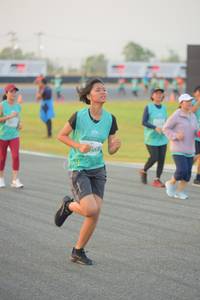 BIB: 
                            <button type="button" onclick="openModal(10462919)" class="btn btn-primary btn-sm float-right btn-popup" data-toggle="modal" data-target=".modal-high-quality">
                        <i class="fas fa-shopping-cart"></i> Add to Cart
                    </button>
                                            <button type="button" onclick="isThisMe(10462919, true)" class="btn btn-success btn-sm float-right btn-popup btn-isme hidden" data-toggle="tooltip" data-placement="bottom" title="นี่คือรูปของคุณใช่ไหม คลิกที่นี่เพื่อเอาเข้าอัลบั้ม">
                        <i class="fas fa-plus"></i> Add to album
                    </button>
                    <button type="button" onclick="isThisMe(10462919, false)" class="btn btn-warning btn-sm float-right btn-popup btn-isnotme hidden">
                        <i class="fas fa-ban"></i> Remove from album
                    </button>