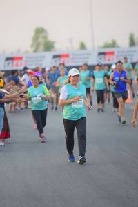 BIB: 1308
                            <button type="button" onclick="openModal(10464312)" class="btn btn-primary btn-sm float-right btn-popup" data-toggle="modal" data-target=".modal-high-quality">
                        <i class="fas fa-shopping-cart"></i> Add to Cart
                    </button>
                                            <button type="button" onclick="isThisMe(10464312, true)" class="btn btn-success btn-sm float-right btn-popup btn-isme hidden" data-toggle="tooltip" data-placement="bottom" title="นี่คือรูปของคุณใช่ไหม คลิกที่นี่เพื่อเอาเข้าอัลบั้ม">
                        <i class="fas fa-plus"></i> Add to album
                    </button>
                    <button type="button" onclick="isThisMe(10464312, false)" class="btn btn-warning btn-sm float-right btn-popup btn-isnotme hidden">
                        <i class="fas fa-ban"></i> Remove from album
                    </button>