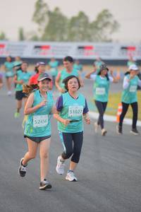 BIB: 51027, 52456
                            <button type="button" onclick="openModal(10463400)" class="btn btn-primary btn-sm float-right btn-popup" data-toggle="modal" data-target=".modal-high-quality">
                        <i class="fas fa-shopping-cart"></i> Add to Cart
                    </button>
                                            <button type="button" onclick="isThisMe(10463400, true)" class="btn btn-success btn-sm float-right btn-popup btn-isme hidden" data-toggle="tooltip" data-placement="bottom" title="นี่คือรูปของคุณใช่ไหม คลิกที่นี่เพื่อเอาเข้าอัลบั้ม">
                        <i class="fas fa-plus"></i> Add to album
                    </button>
                    <button type="button" onclick="isThisMe(10463400, false)" class="btn btn-warning btn-sm float-right btn-popup btn-isnotme hidden">
                        <i class="fas fa-ban"></i> Remove from album
                    </button>