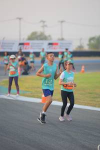 BIB: 505, 5167
                            <button type="button" onclick="openModal(10460609)" class="btn btn-primary btn-sm float-right btn-popup" data-toggle="modal" data-target=".modal-high-quality">
                        <i class="fas fa-shopping-cart"></i> Add to Cart
                    </button>
                                            <button type="button" onclick="isThisMe(10460609, true)" class="btn btn-success btn-sm float-right btn-popup btn-isme hidden" data-toggle="tooltip" data-placement="bottom" title="นี่คือรูปของคุณใช่ไหม คลิกที่นี่เพื่อเอาเข้าอัลบั้ม">
                        <i class="fas fa-plus"></i> Add to album
                    </button>
                    <button type="button" onclick="isThisMe(10460609, false)" class="btn btn-warning btn-sm float-right btn-popup btn-isnotme hidden">
                        <i class="fas fa-ban"></i> Remove from album
                    </button>