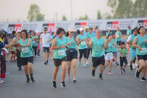 BIB: 0764, 1795, 15248, 2631, 50522
                            <button type="button" onclick="openModal(10464253)" class="btn btn-primary btn-sm float-right btn-popup" data-toggle="modal" data-target=".modal-high-quality">
                        <i class="fas fa-shopping-cart"></i> Add to Cart
                    </button>
                                            <button type="button" onclick="isThisMe(10464253, true)" class="btn btn-success btn-sm float-right btn-popup btn-isme hidden" data-toggle="tooltip" data-placement="bottom" title="นี่คือรูปของคุณใช่ไหม คลิกที่นี่เพื่อเอาเข้าอัลบั้ม">
                        <i class="fas fa-plus"></i> Add to album
                    </button>
                    <button type="button" onclick="isThisMe(10464253, false)" class="btn btn-warning btn-sm float-right btn-popup btn-isnotme hidden">
                        <i class="fas fa-ban"></i> Remove from album
                    </button>