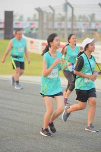 BIB: 103
                            <button type="button" onclick="openModal(10467191)" class="btn btn-primary btn-sm float-right btn-popup" data-toggle="modal" data-target=".modal-high-quality">
                        <i class="fas fa-shopping-cart"></i> Add to Cart
                    </button>
                                            <button type="button" onclick="isThisMe(10467191, true)" class="btn btn-success btn-sm float-right btn-popup btn-isme hidden" data-toggle="tooltip" data-placement="bottom" title="นี่คือรูปของคุณใช่ไหม คลิกที่นี่เพื่อเอาเข้าอัลบั้ม">
                        <i class="fas fa-plus"></i> Add to album
                    </button>
                    <button type="button" onclick="isThisMe(10467191, false)" class="btn btn-warning btn-sm float-right btn-popup btn-isnotme hidden">
                        <i class="fas fa-ban"></i> Remove from album
                    </button>